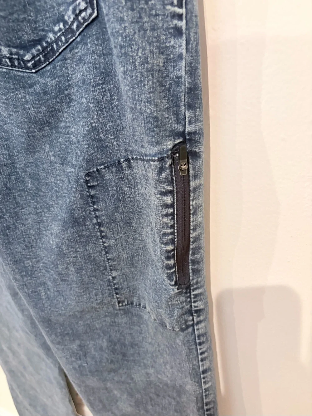 Ripton Co. Oskar Blues Edition boyfriend Jeans size 30” women - Picture 7 of 8